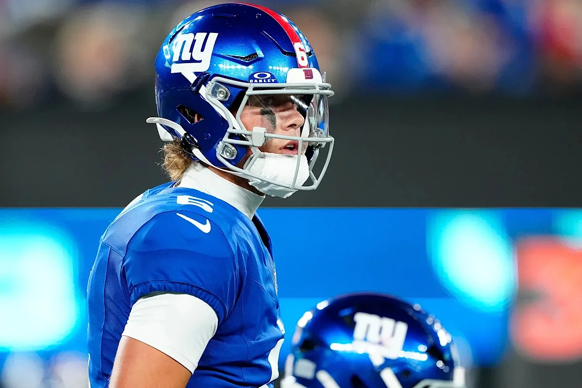 New York Giants coaches praise Jaxson Dart: He has the 'it' factor