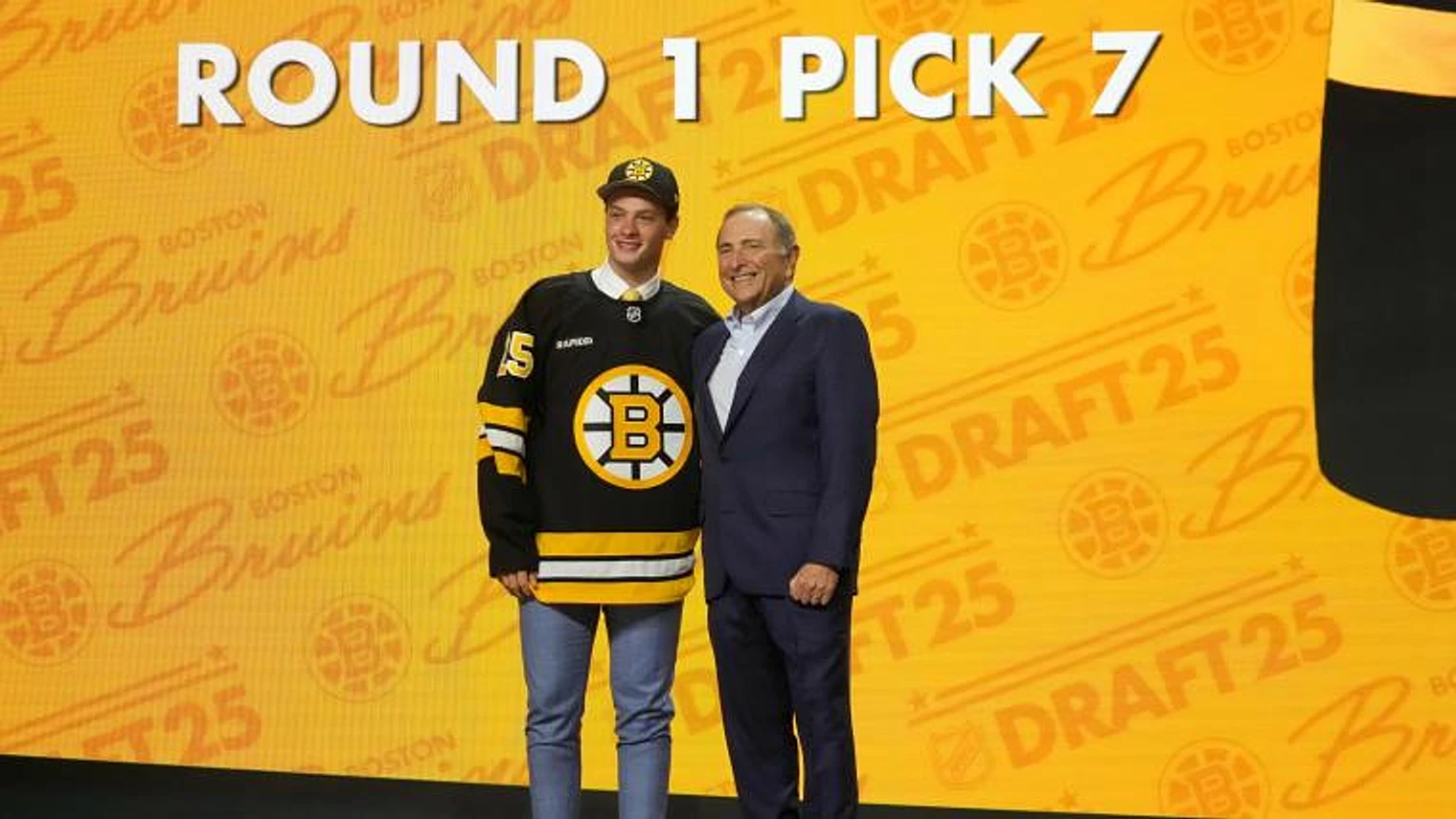 Boston Bruins Sign James Hagens To NHL Contract