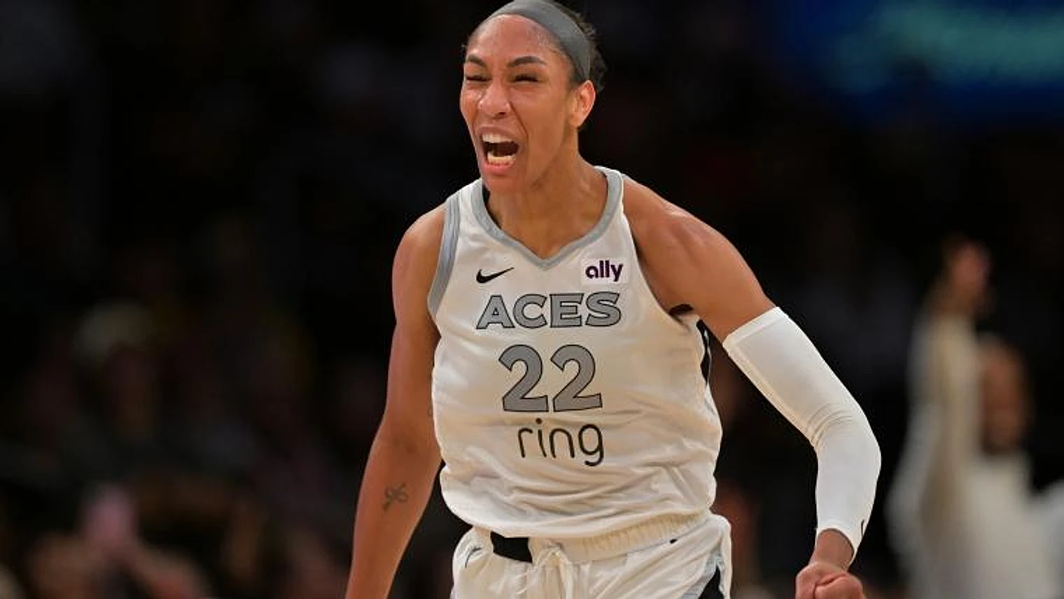 WNBA free agency tracker 2026: Live updates on breaking news, signings and trades