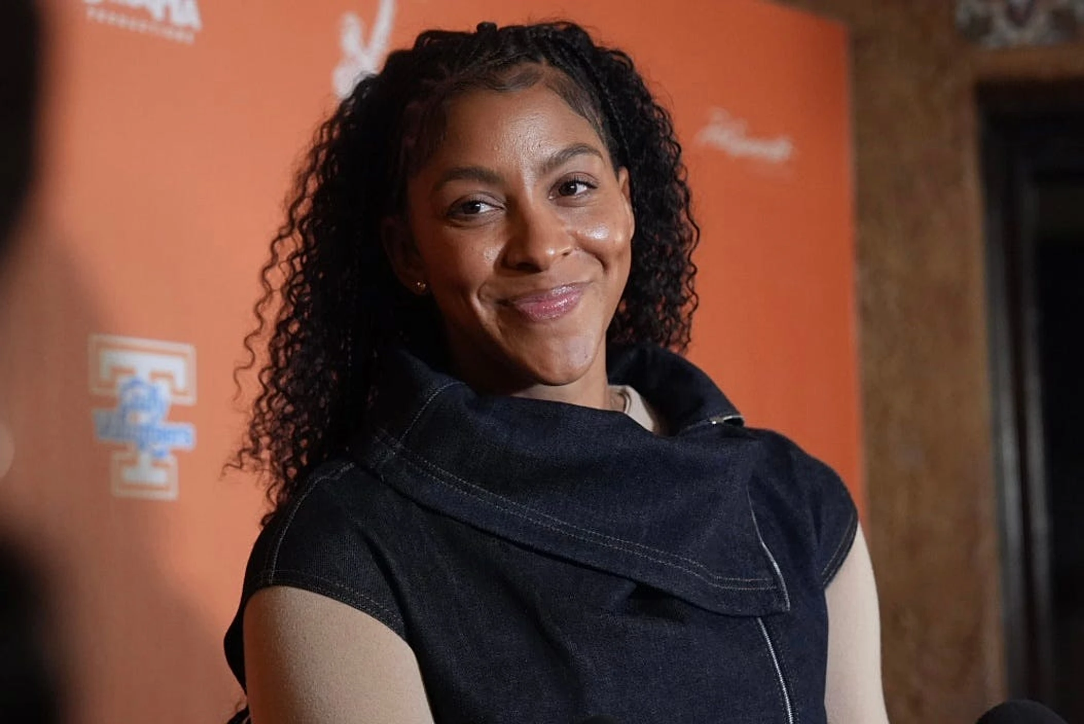 Candace Parker on Lady Vols roster implosion, Geno Auriemma vs Dawn Staley