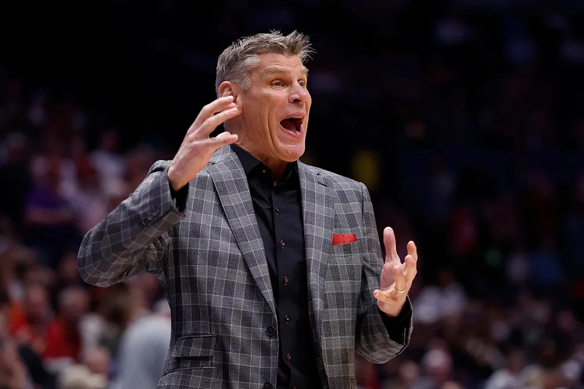 How much does OU basketball Porter Moser make? Here's where he ranks