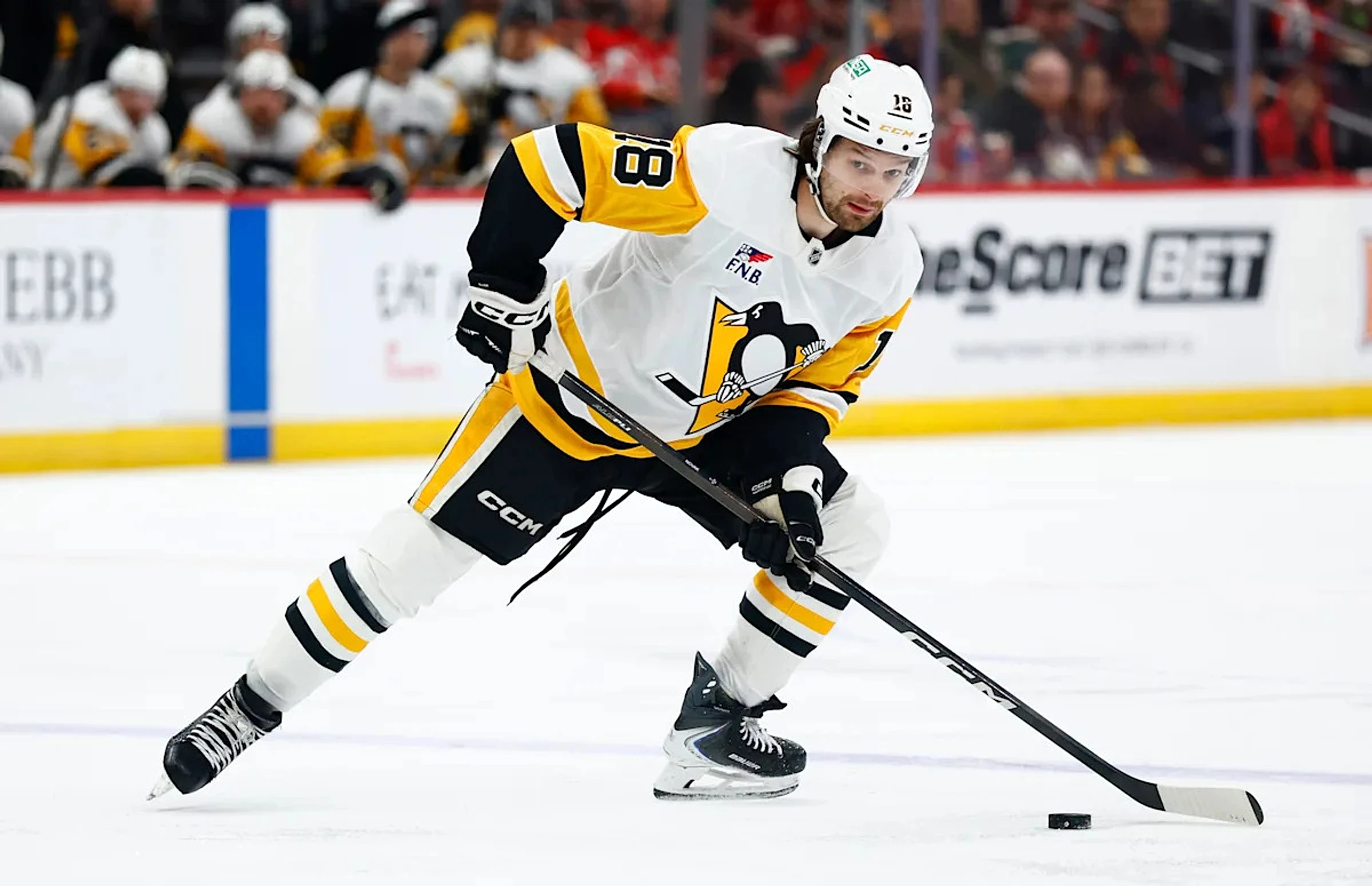 Penguins clinch playoff spot with 5-2 win over Devils