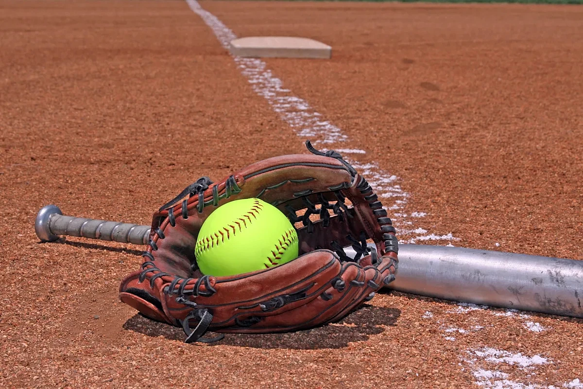 Caricofe homers, doubles in Buffalo Gap softball win: Sports roundup