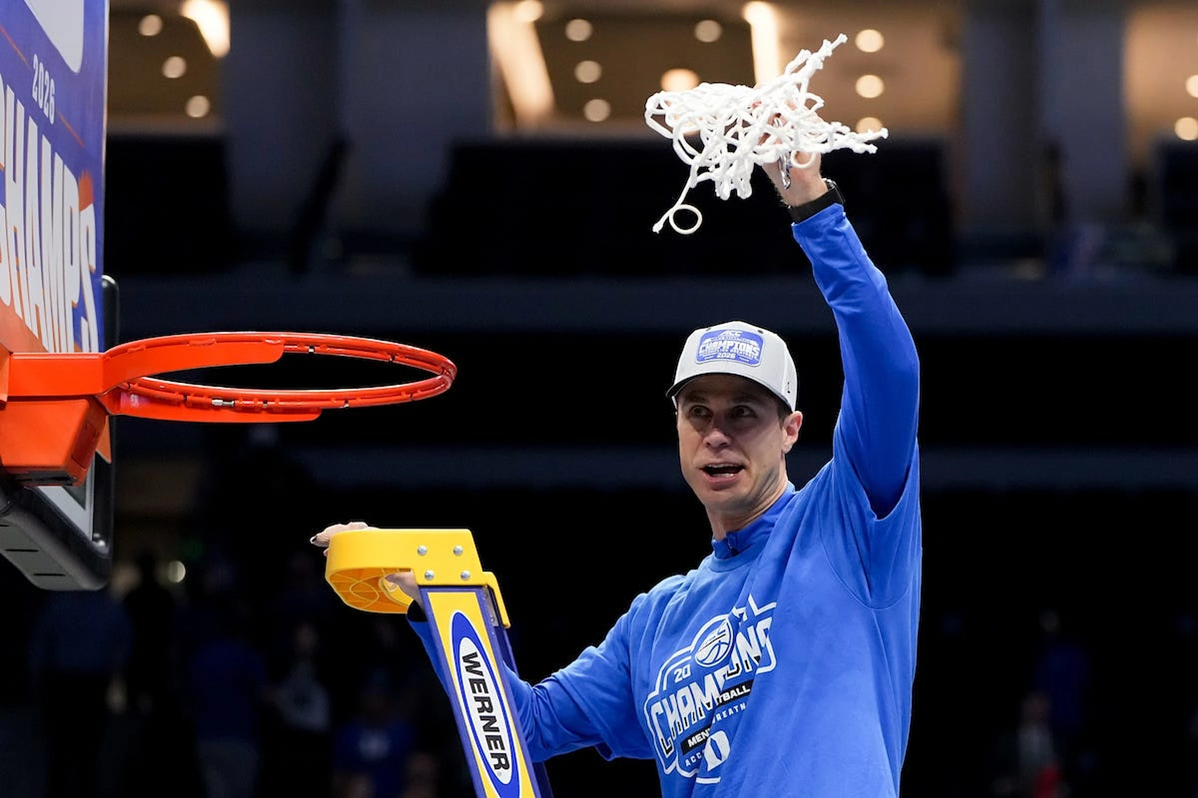 Where does Jon Scheyer stand among ACC basketball coaches' salaries?