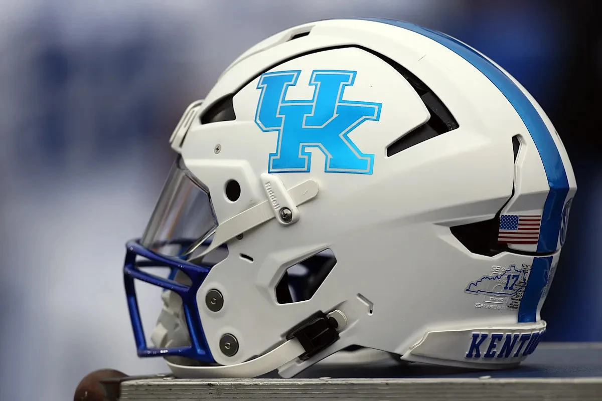 Kentucky football lands a four-star 2027 defensive lineman