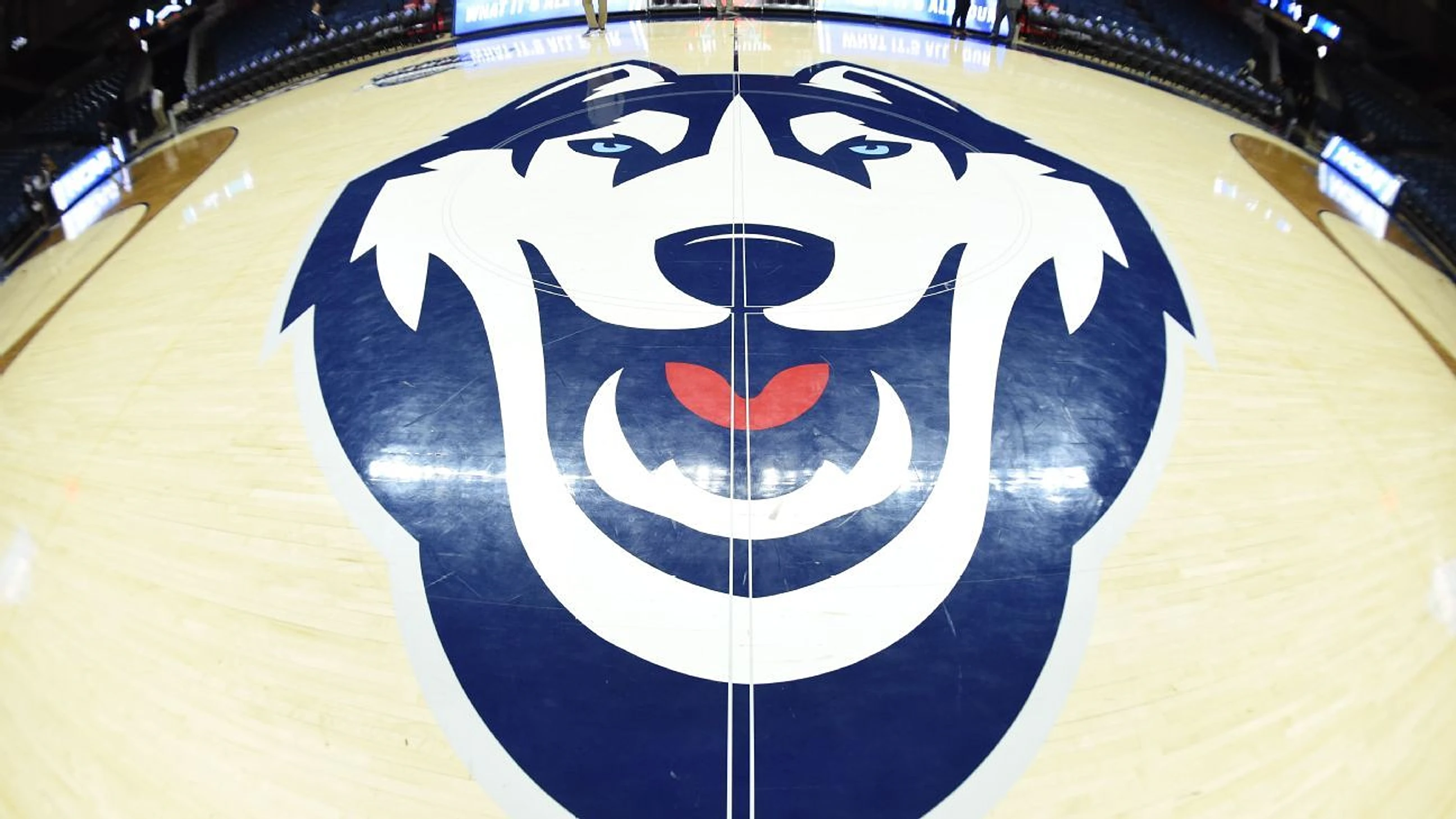 Source: UConn's Reibe enters transfer portal