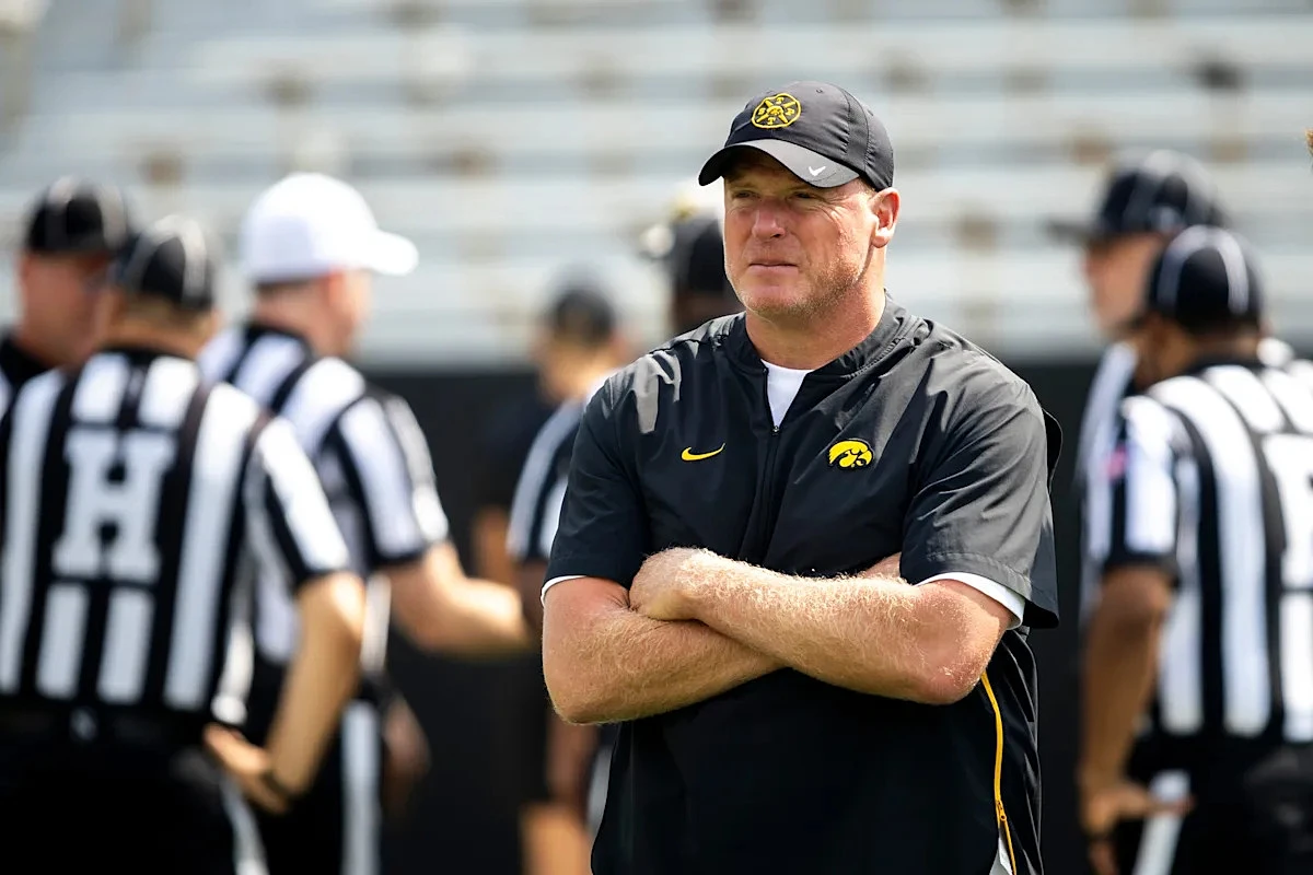 Iowa football offers 2028 legacy OL Jace Montgomery