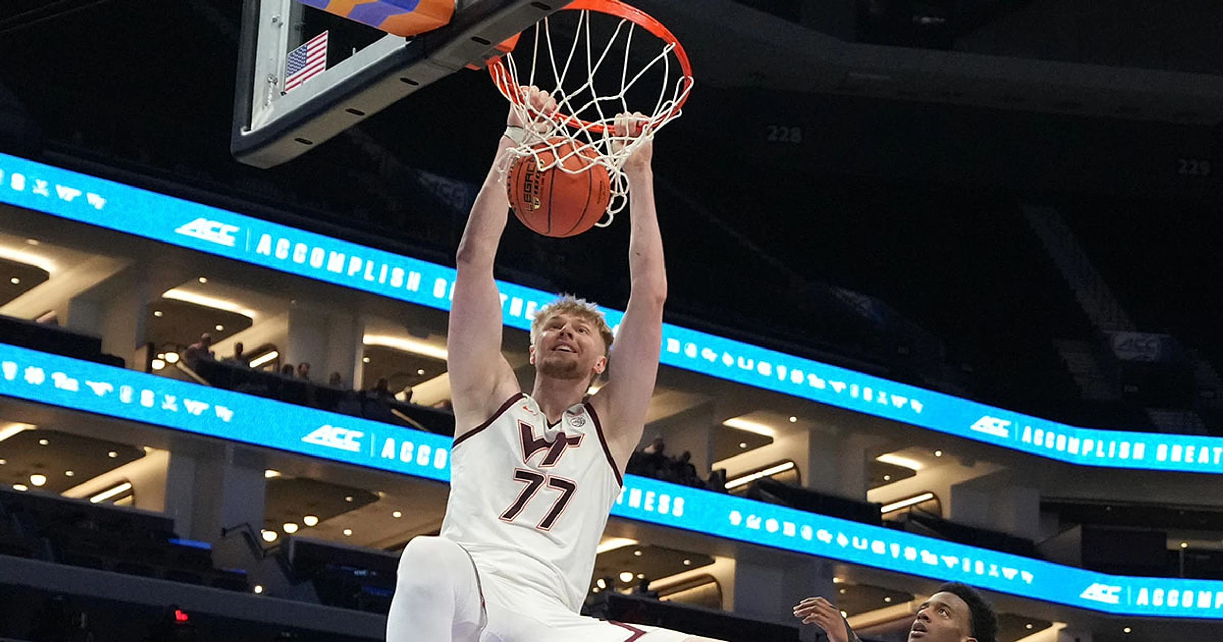 Report: Virginia Tech transfer center Antonio Dorn commits to Wake Forest