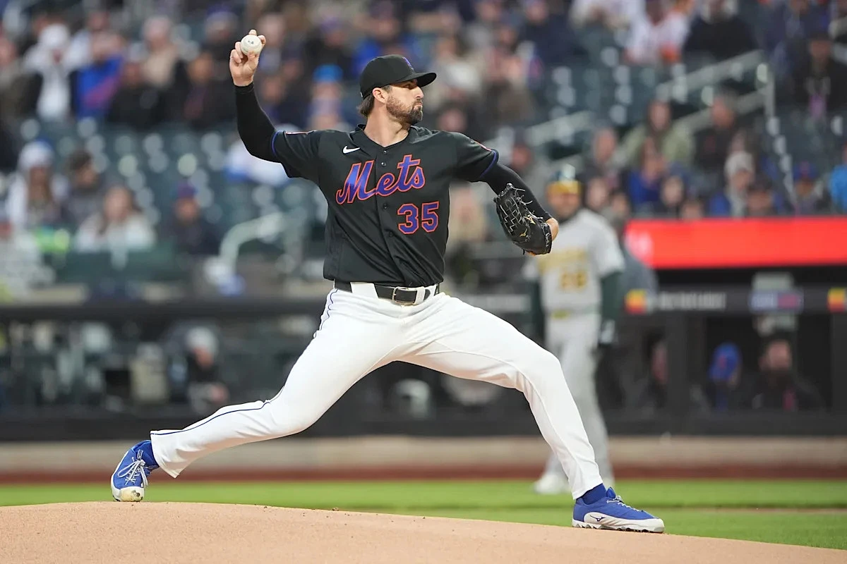 Clay Holmes exits Mets' game Friday with apparent lower body injury