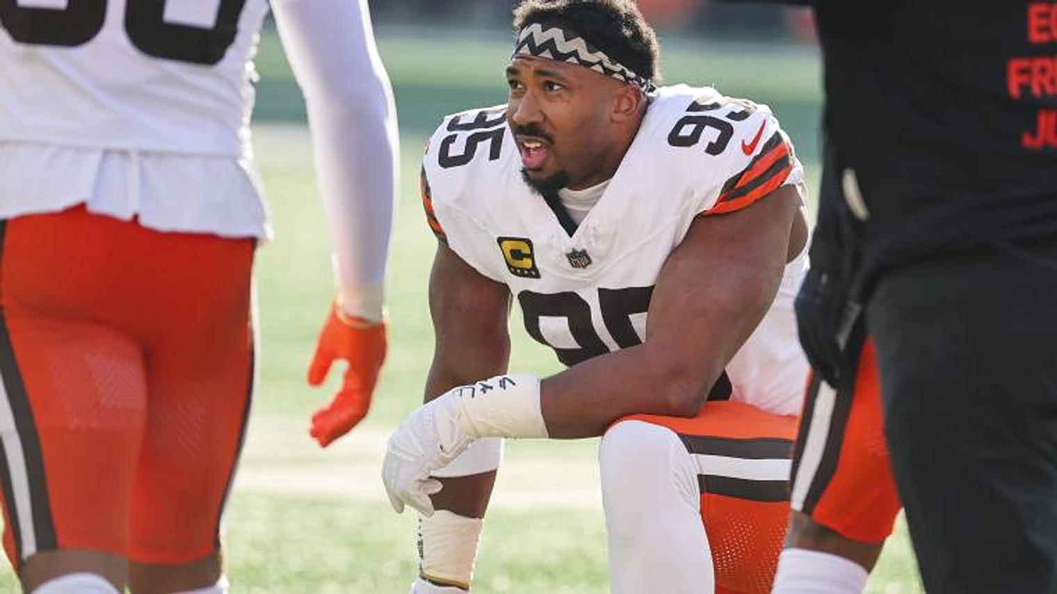 Browns' Myles Garrett linked to blockbuster Eagles move