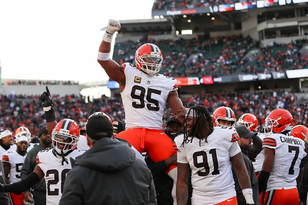 Cowboys news: The ‘win-now, veteran trades’ mock draft