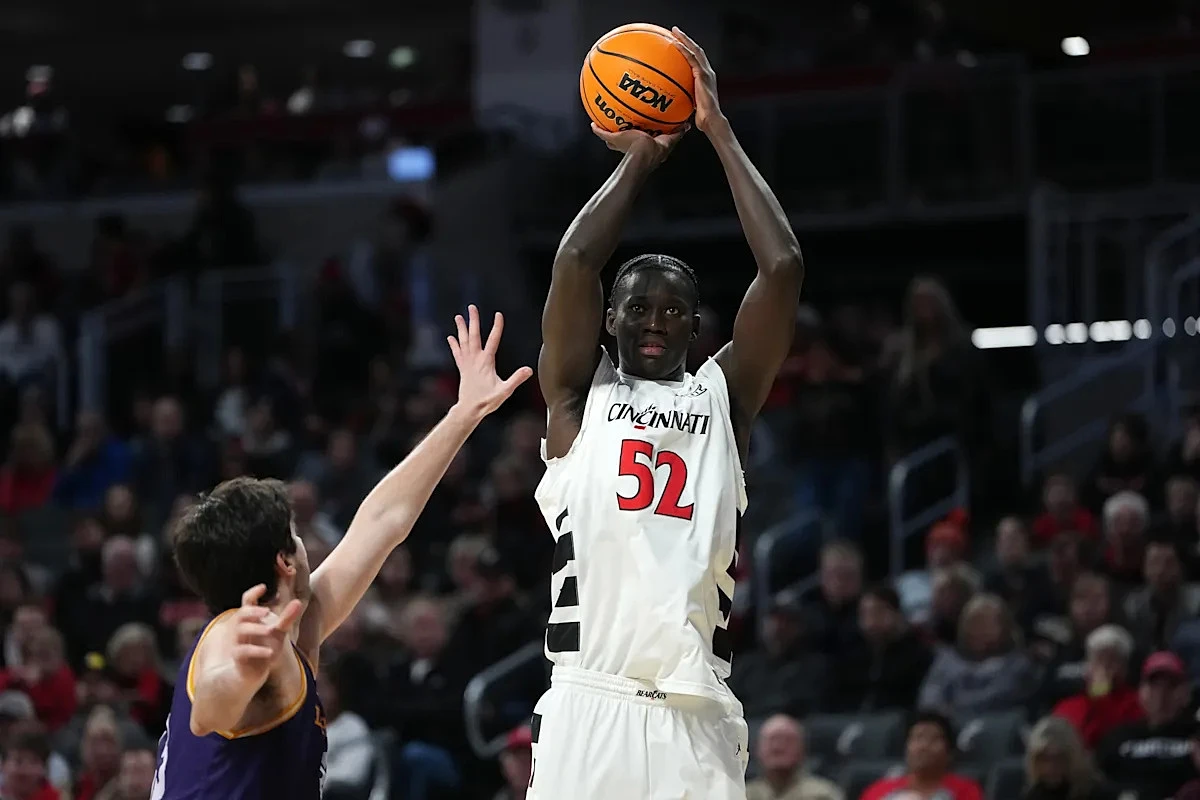 Cincinnati transfer Moustapha Thiam joins growing list of players visiting St. John’s this week