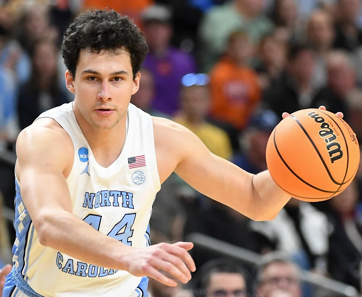 UNC guard makes key decision on college basketball future