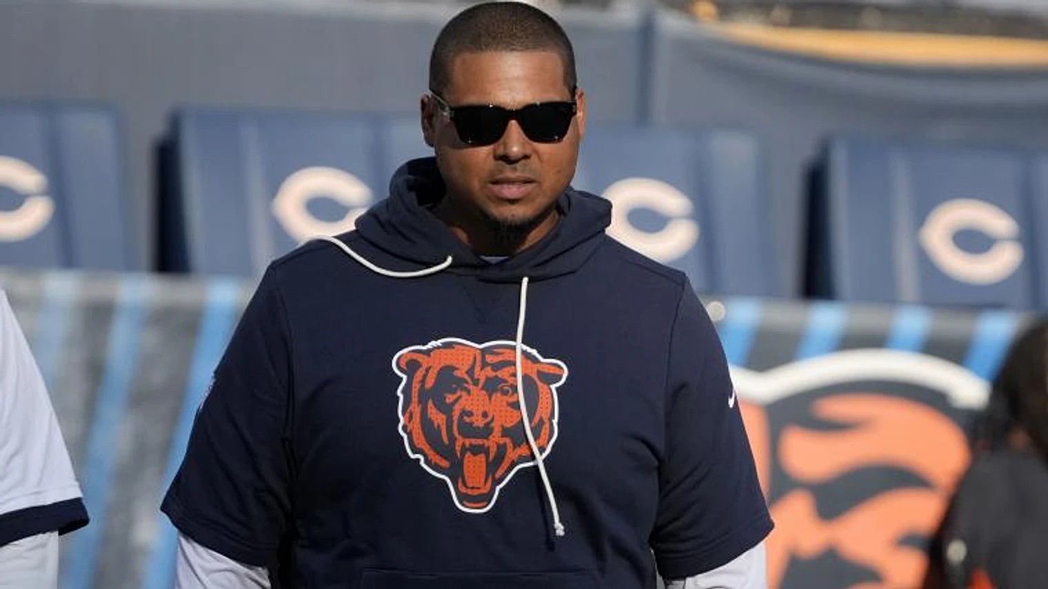Bears trade proposal sends two picks to Browns for elite defender not named Myles Garrett