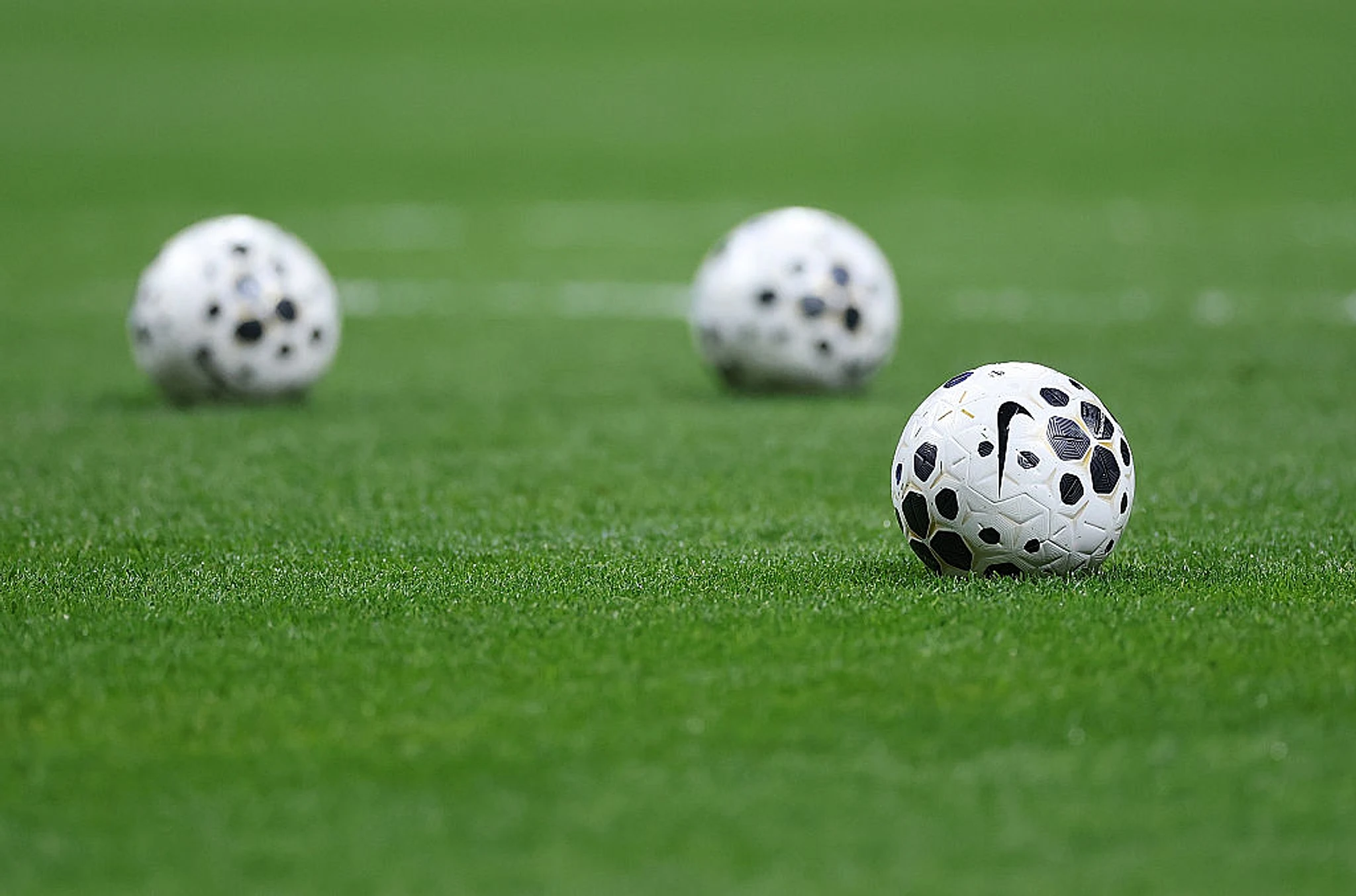 FC Breakfast: PSG's tribute to Jota 🇵🇹, bizarre own goal 😳