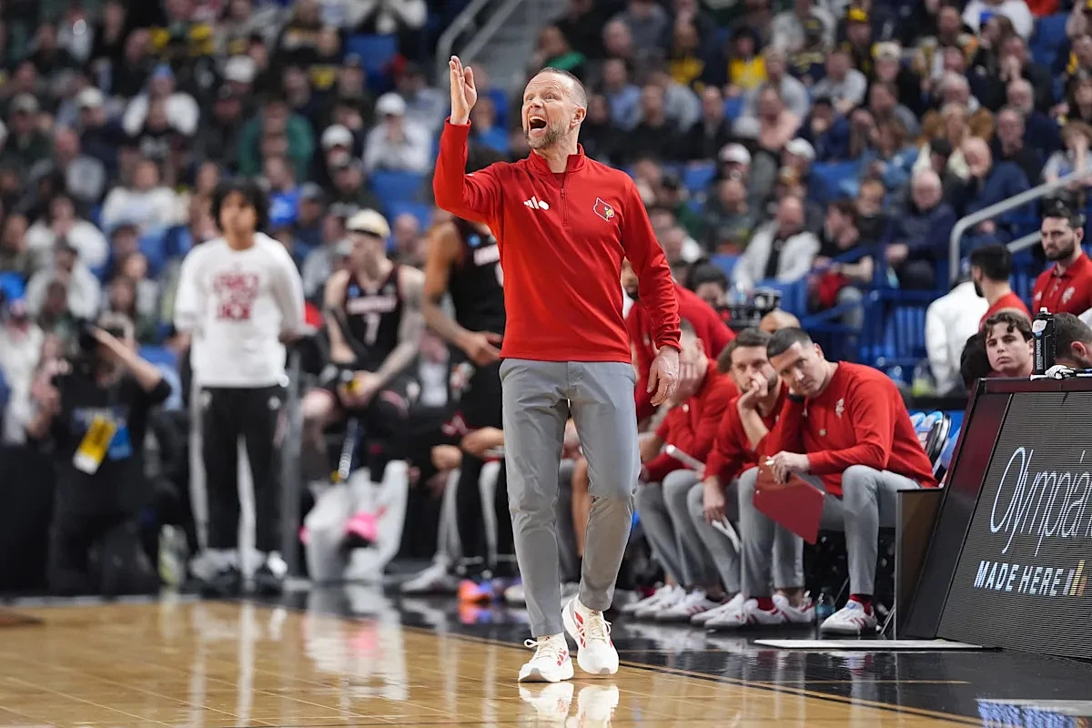 Louisville basketball transfer tracker, news on Pat Kelsey's roster