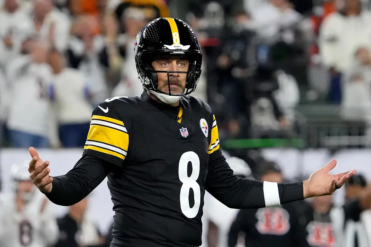 Adam Schefter says Aaron Rodgers delays could impact Steelers draft