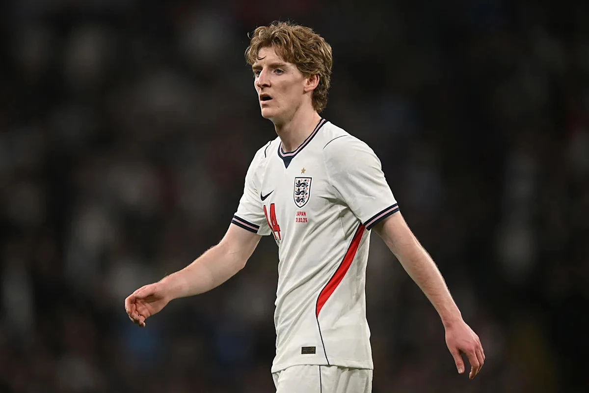 Bayern Munich make Anthony Gordon ‘top target’ for summer