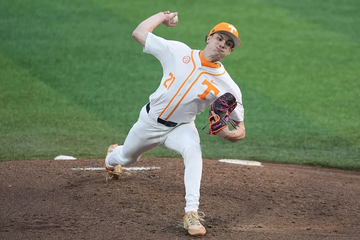 Tennessee baseball bracketology: Vols move to right side of NCAA Tournament bubble after big weekend