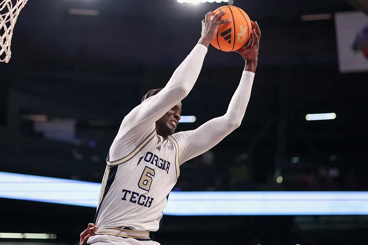 West Virginia lands promising transfer center from Georgia Tech