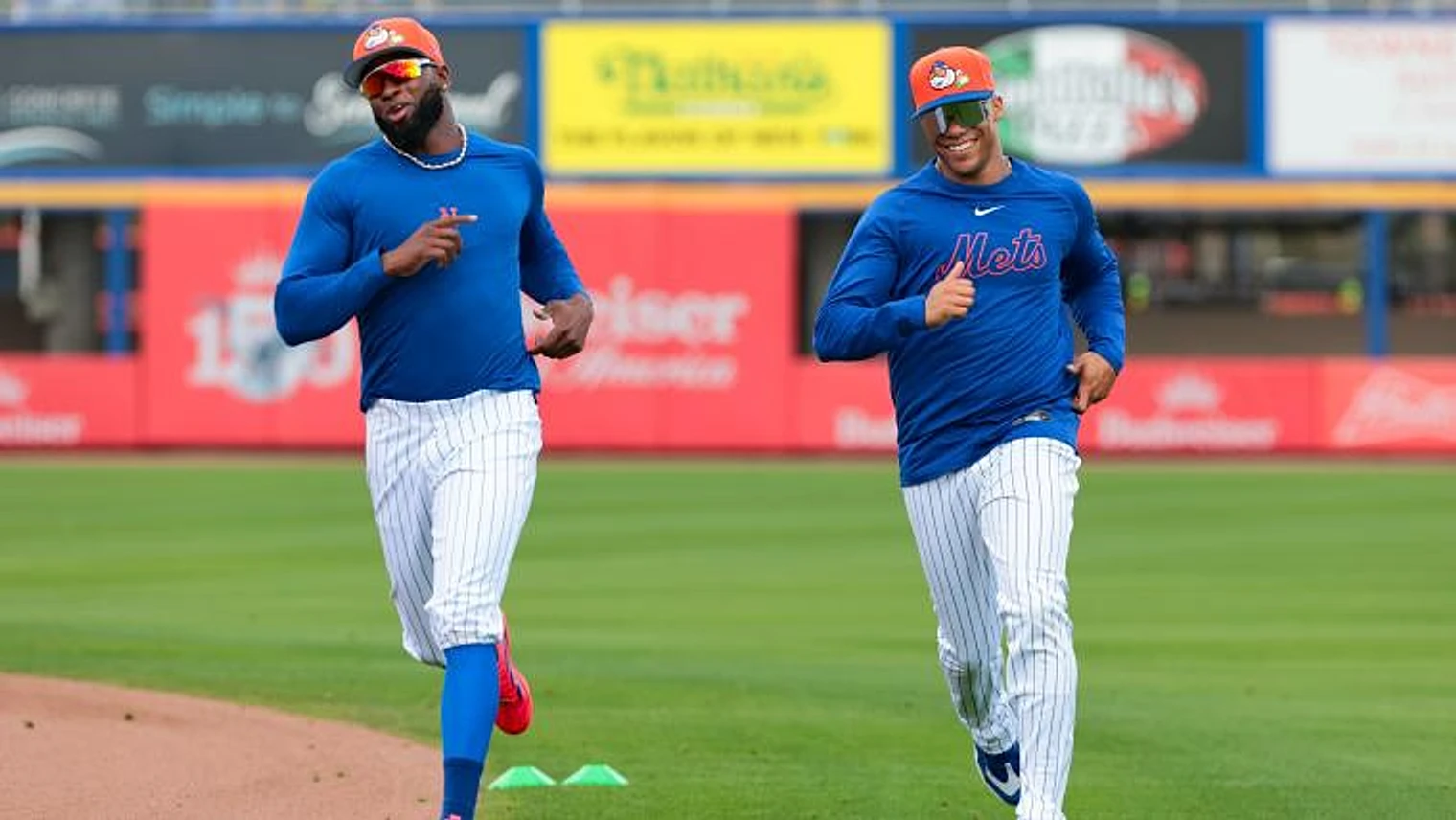 Proposed blockbuster Mets trade sees New York land $100 million two-time All-Star slugger to create super outfield with Juan Soto, Luis Robert Jr.