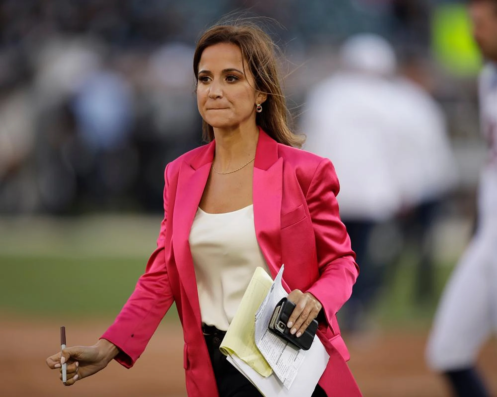 NFL reporter Russini resigns amid ‘self-feeding speculation’ over photos with Patriots’ Vrabel