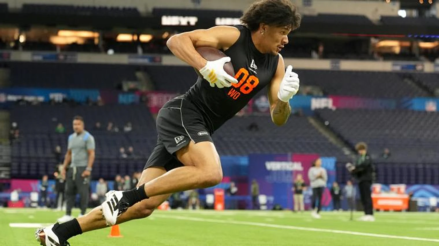 Analyst reveals Steelers draft selection that makes sense