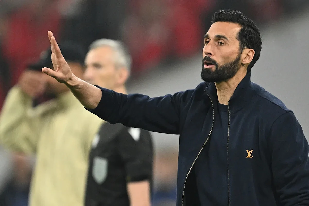 Real Madrid coach Arbeloa slams referee's 'inexplicable' decision to send off Camavinga