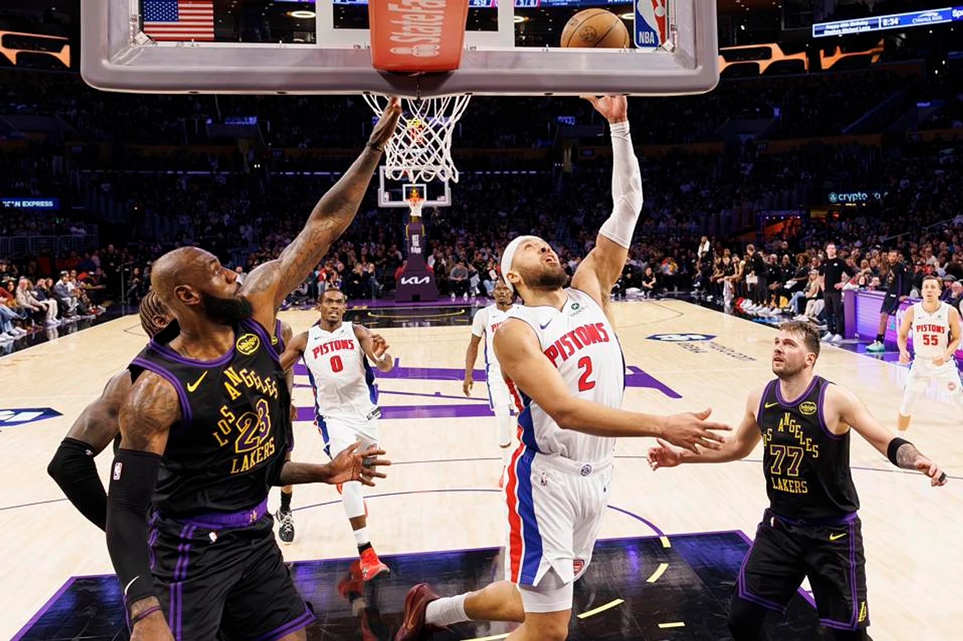 'Extraordinary Circumstances' Further Muddle NBA's 65-Game Awards Rule