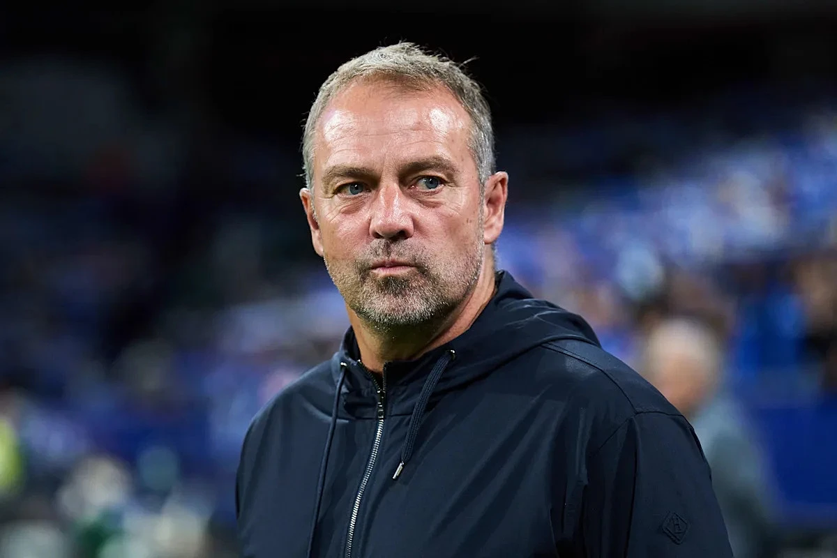 Hansi Flick calls 3 Barcelona youngsters up to first-team training