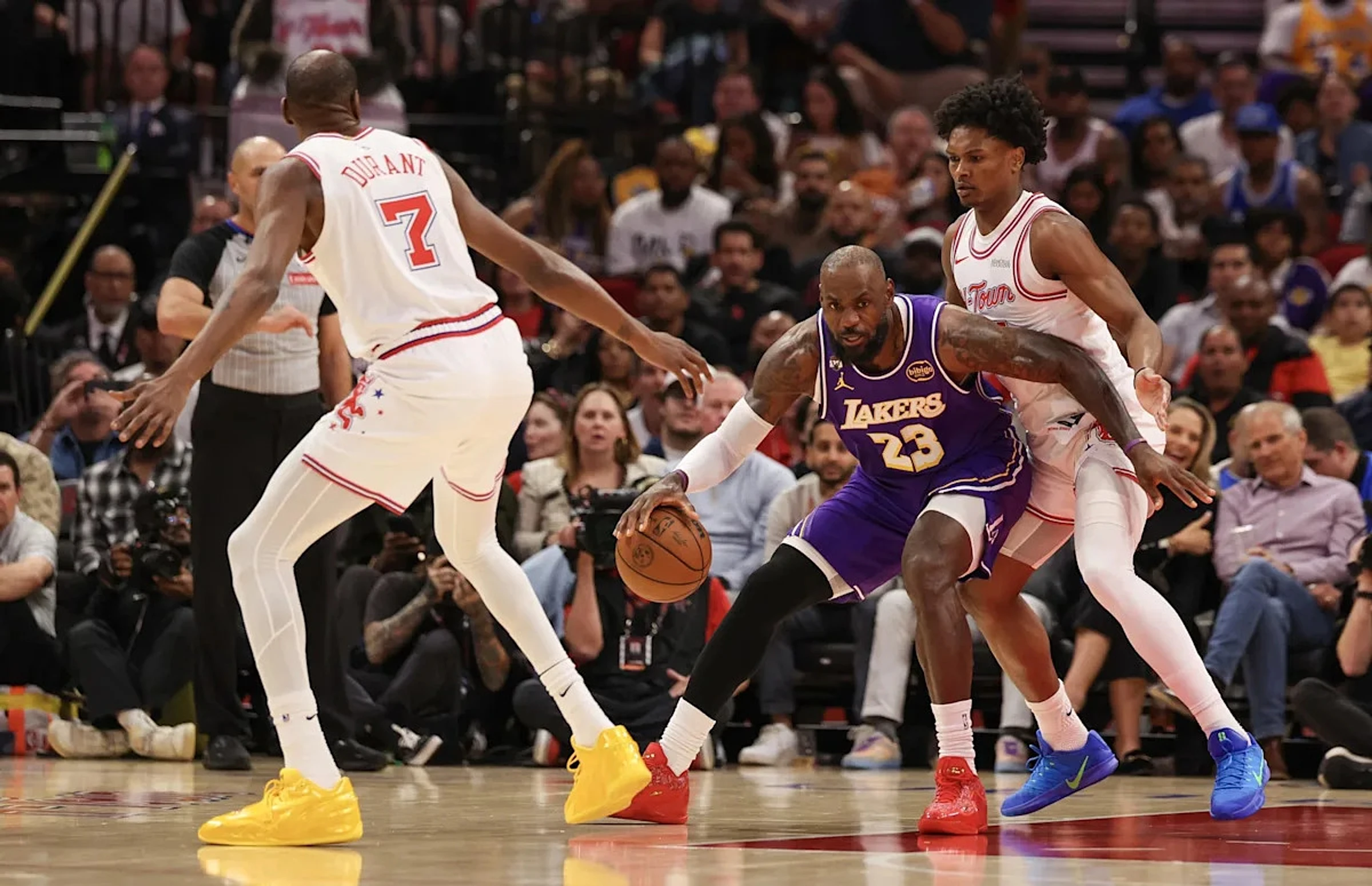 Houston Rockets vs. Los Angeles Lakers: Stream, lineups, injury reports, broadcast (4/21)