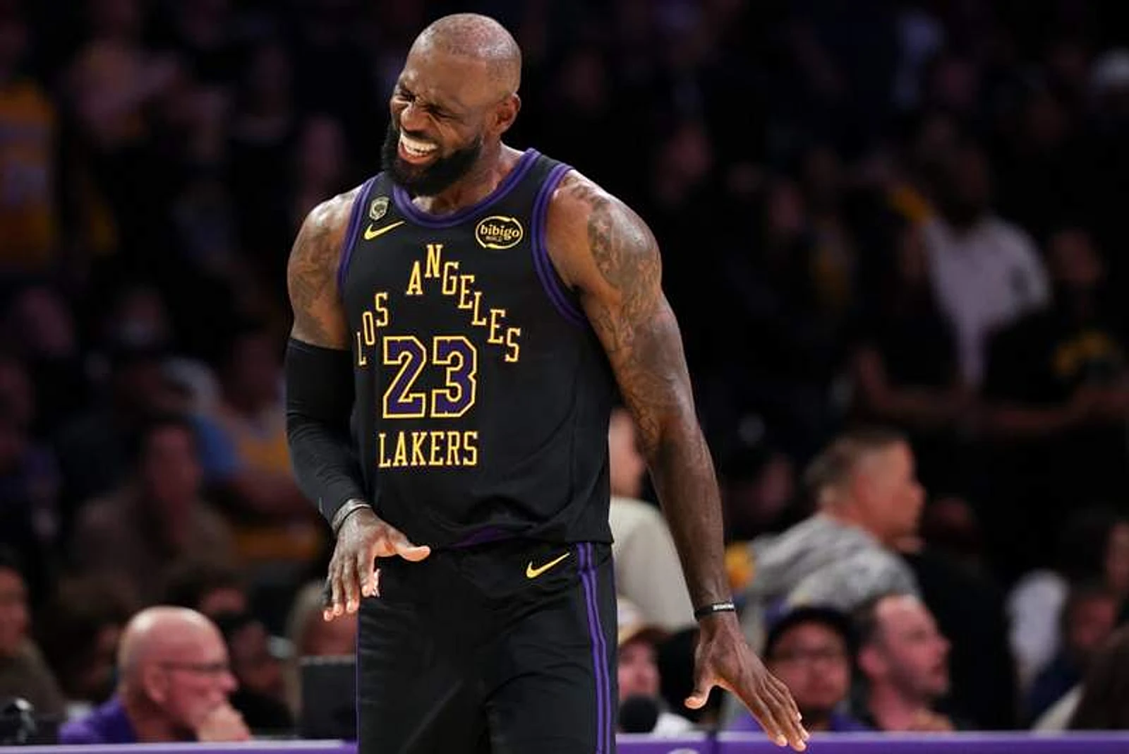 LeBron James has a surprising reaction to his viral reverse dunk vs. Houston Rockets