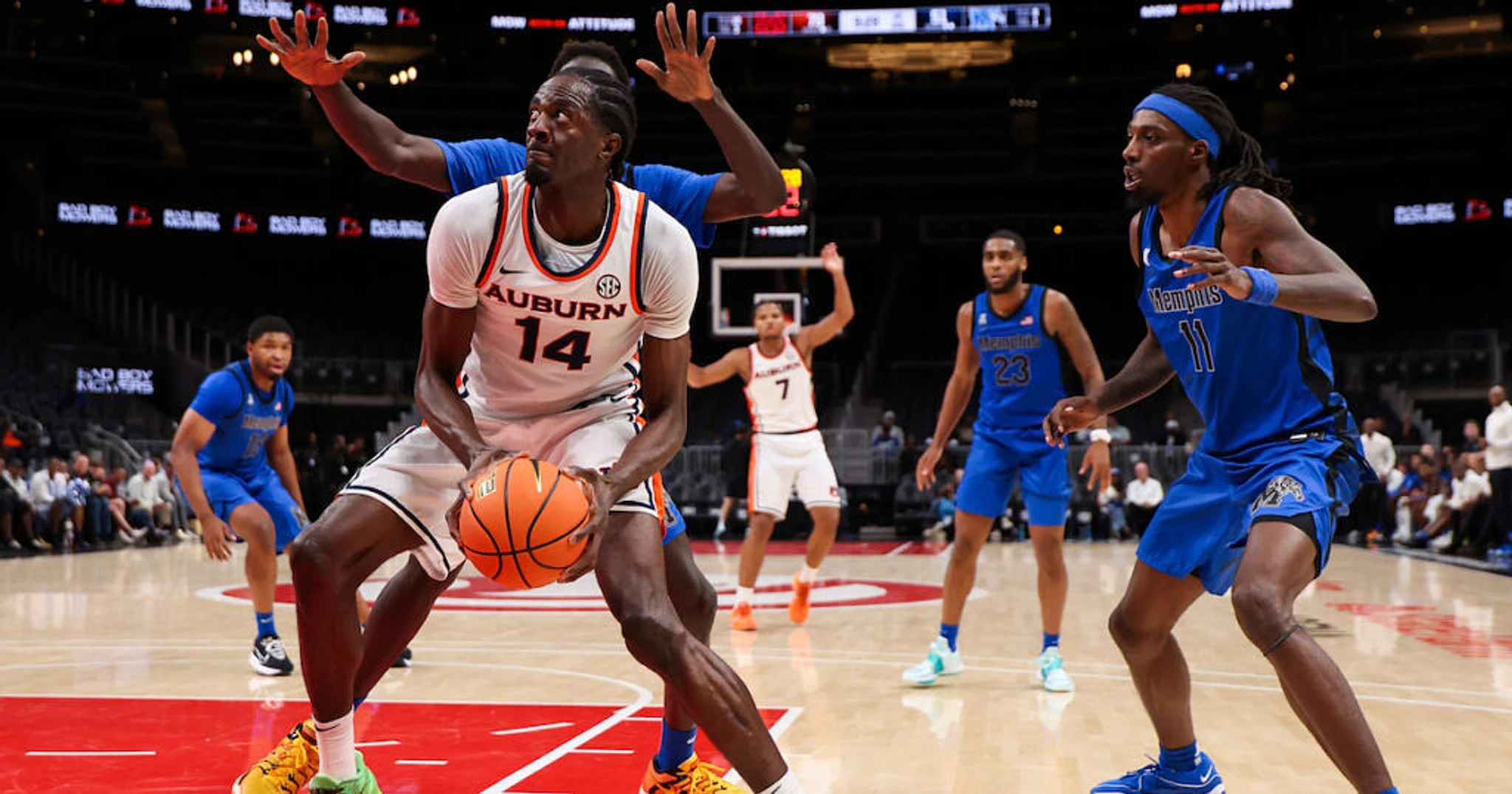 Auburn center Emeka Opurum enters NCAA transfer portal