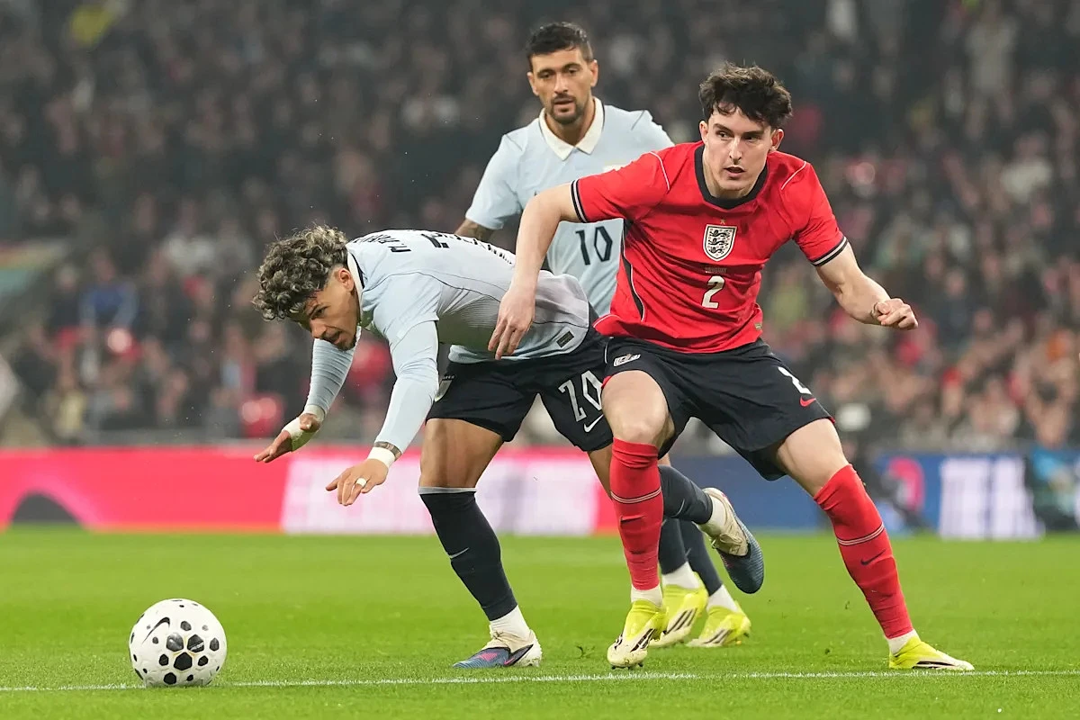 England's defensive problems mounting ahead of World Cup with 'bad' injury to versatile Livramento