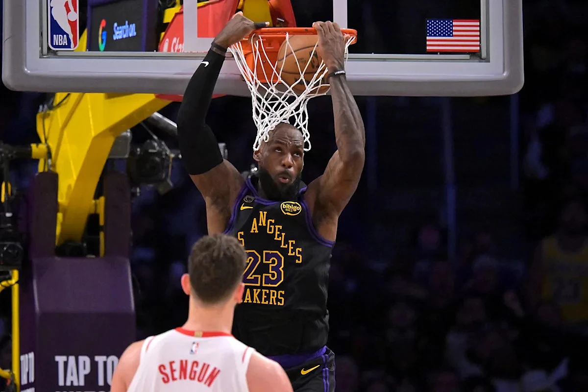 Lakers employing secret code in playoffs and making Rockets sputter