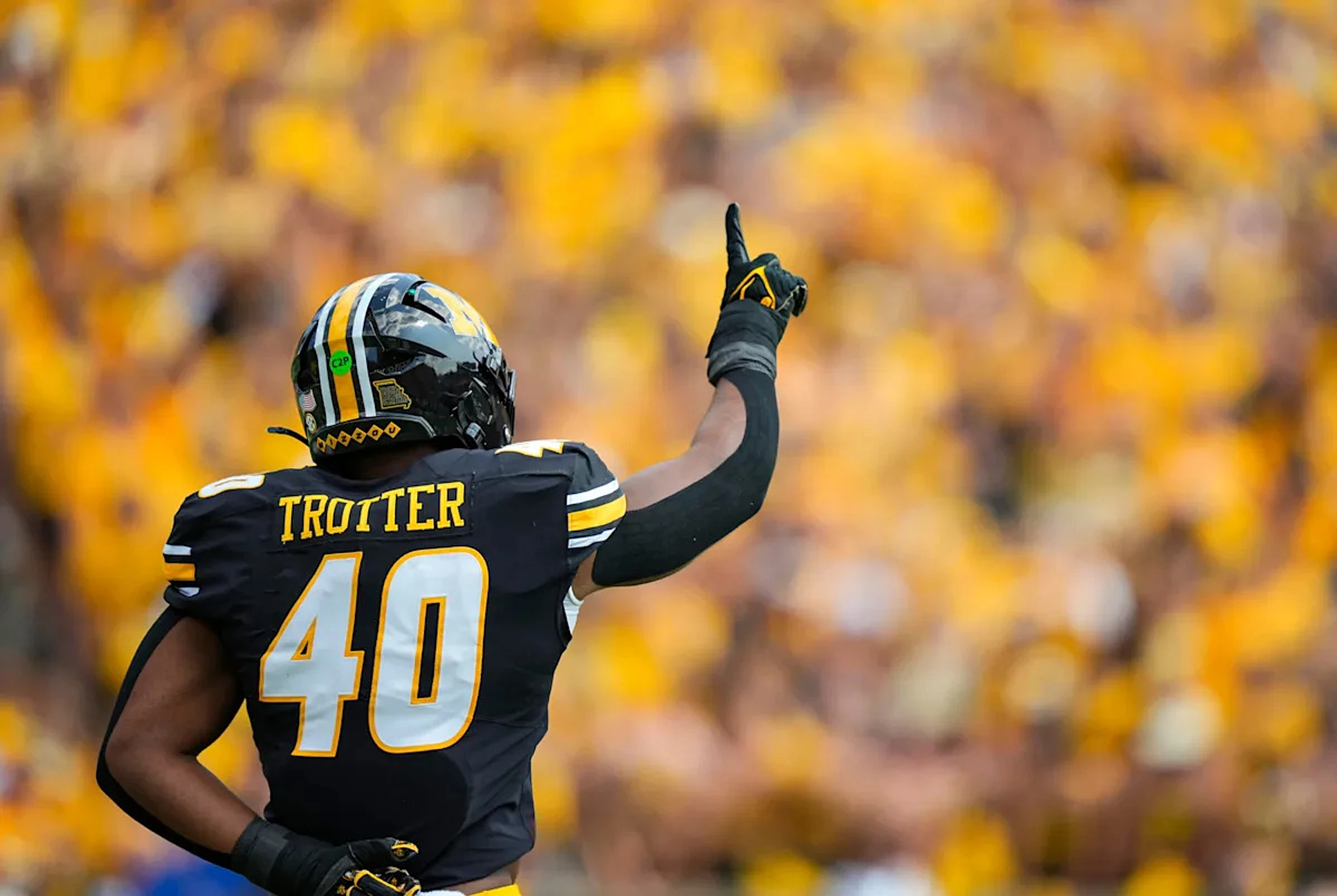 Buccaneers pick Missouri LB Josiah Trotter in NFL draft second round: Highlights, stats
