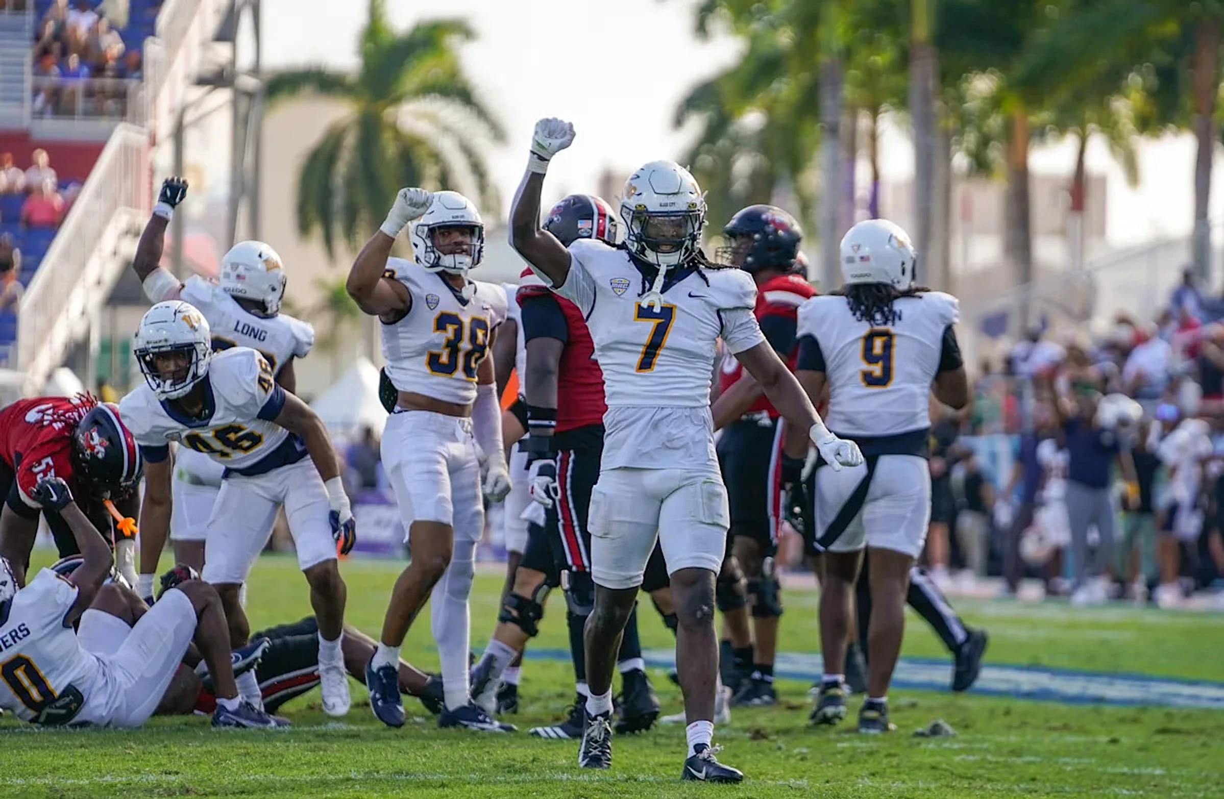 Browns snag Emmanuel McNeil Warren at No. 58, landing a small-school guy with big upside