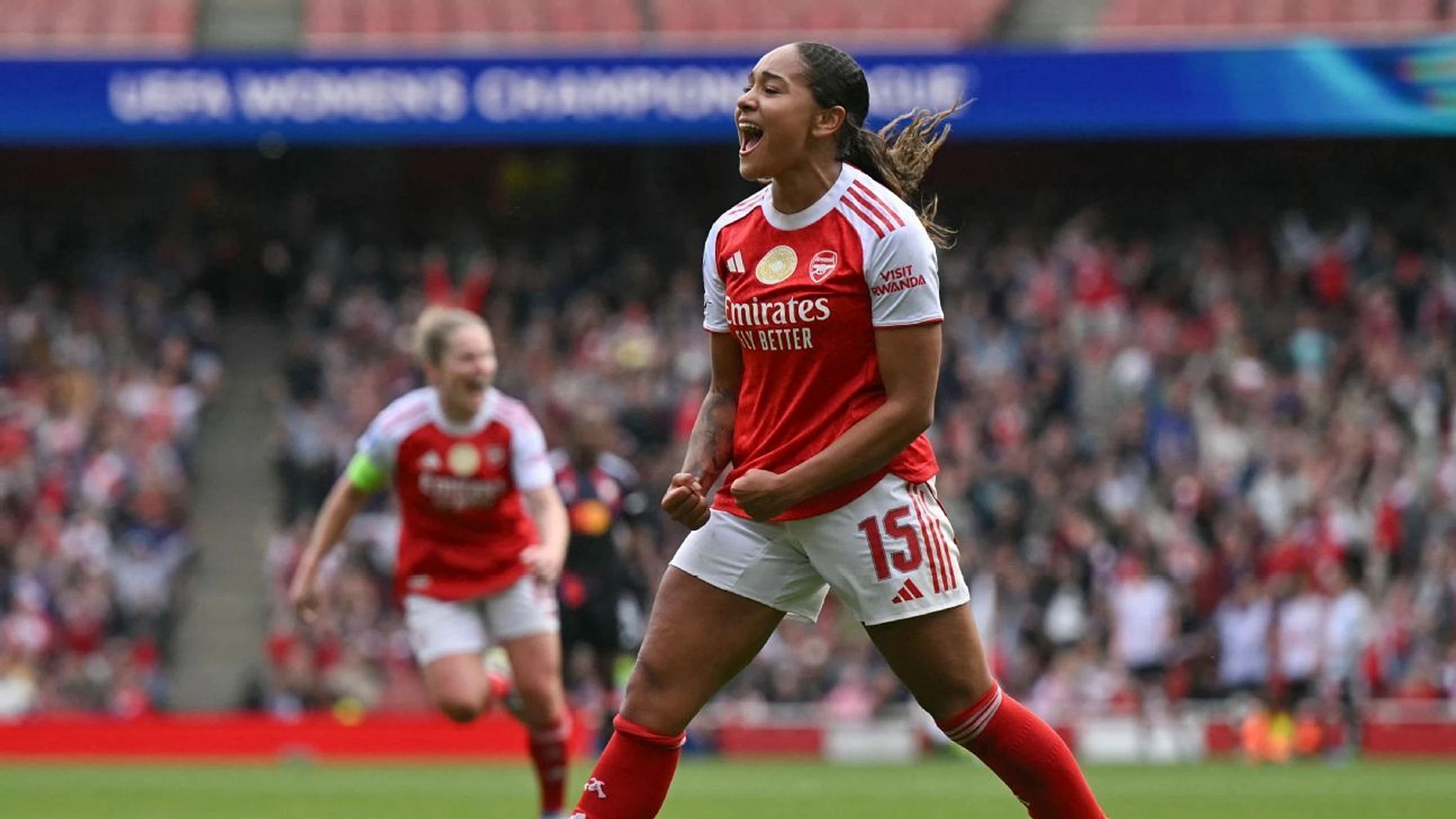 Arsenal decidedly second best, but Lyonnes let UWCL holders off the hook