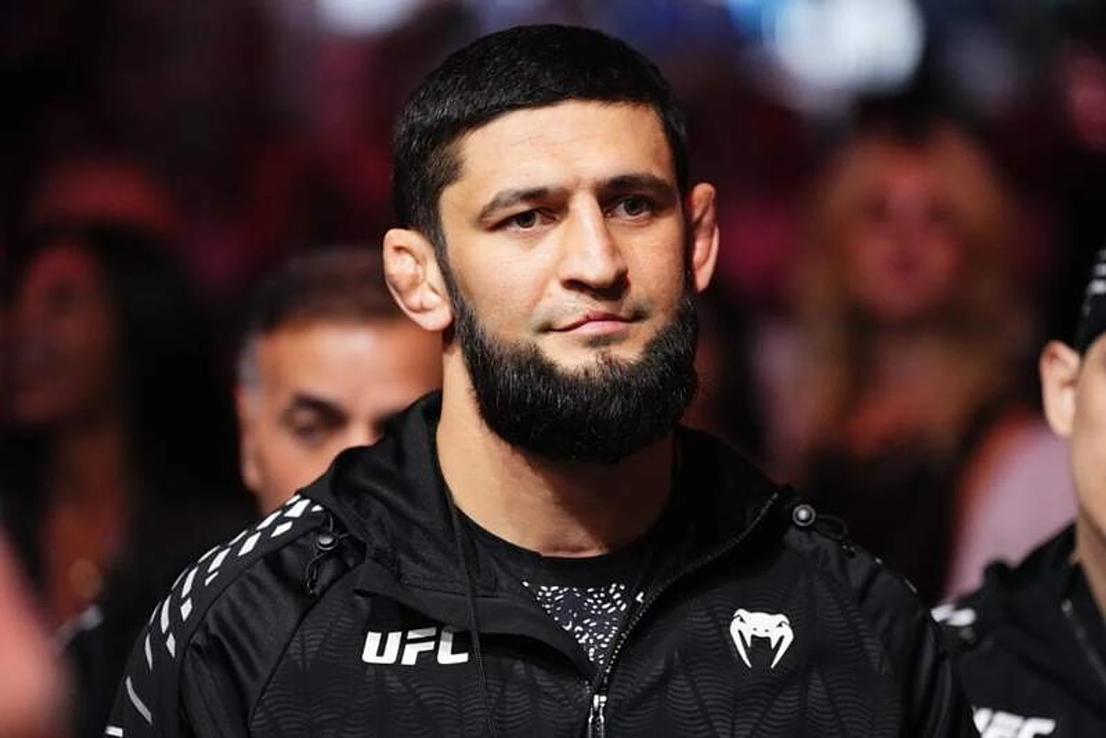 Jon Anik sides with Chimaev–Strickland tension as Dana White hits the brakes