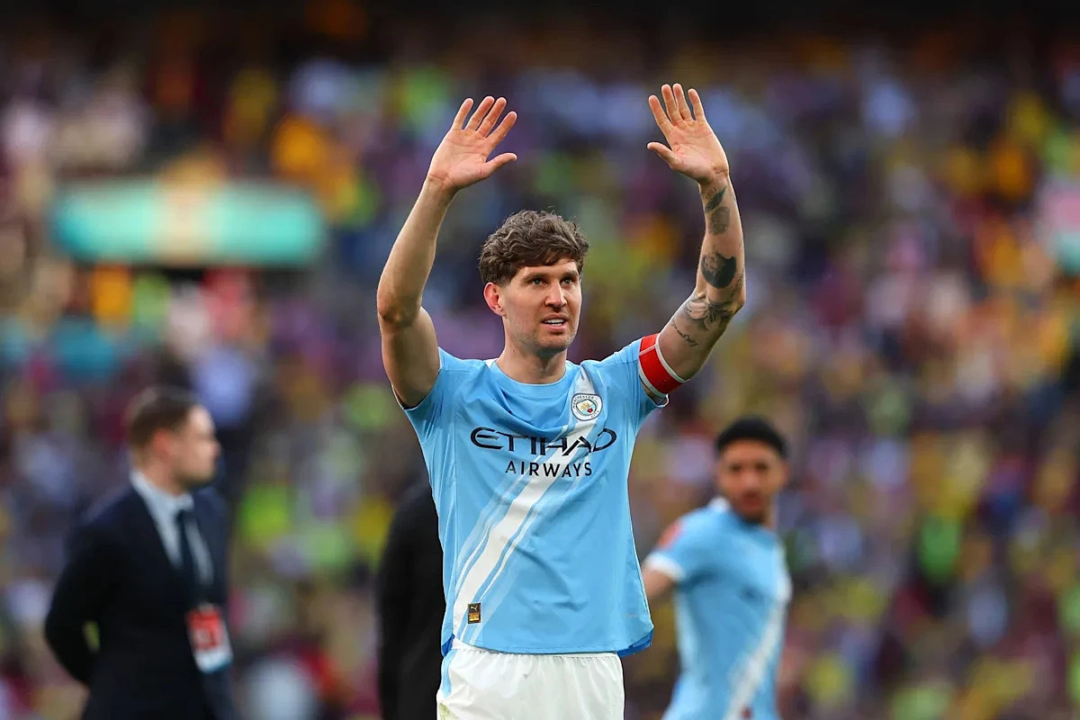 Report: Coventry City eyeing surprise move for Manchester City legend