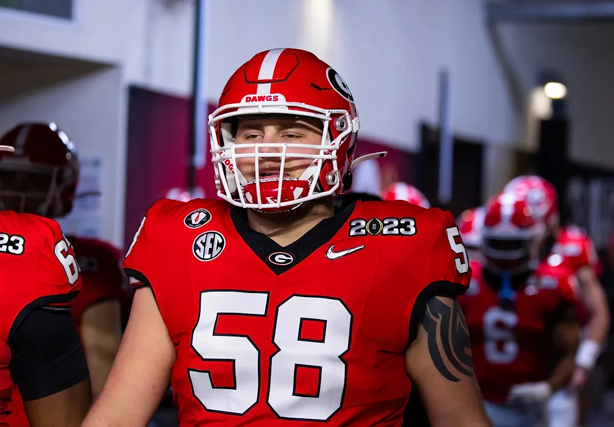 Former Georgia OL signs with Los Angeles Rams