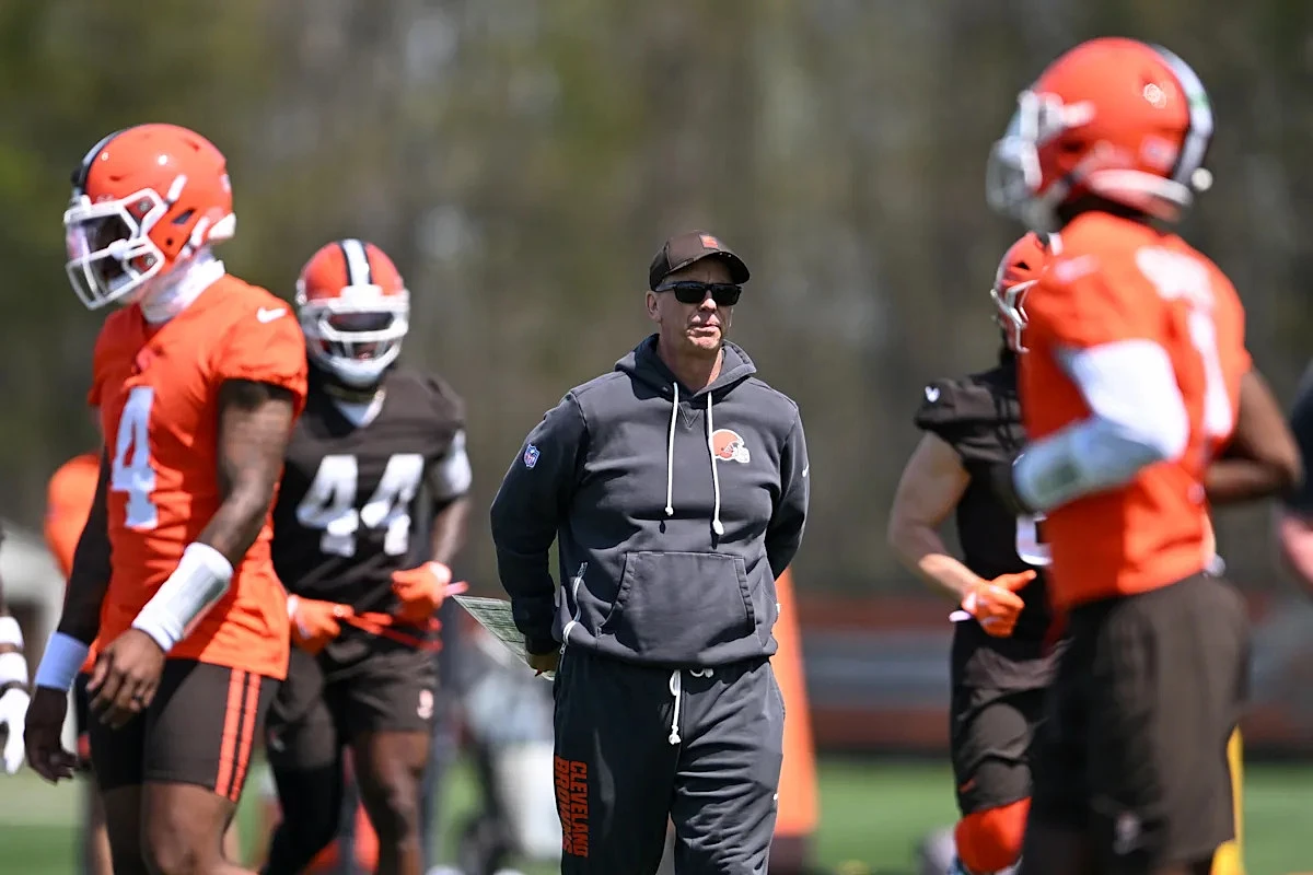 Todd Monken responds to Deshaun Watson report, Shilo Sanders' reaction; Browns coach 'not there yet' on naming QB1