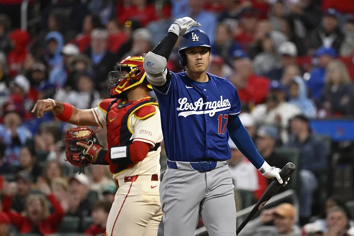 Dodgers sing the St. Louis blues as they drop fourth straight game