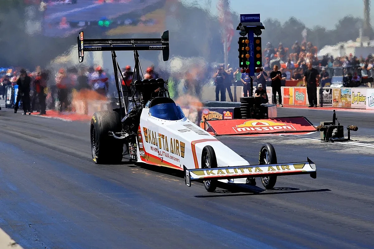 Langdon Tops Kalitta in All-Kalitta NHRA Final at Southern Nationals