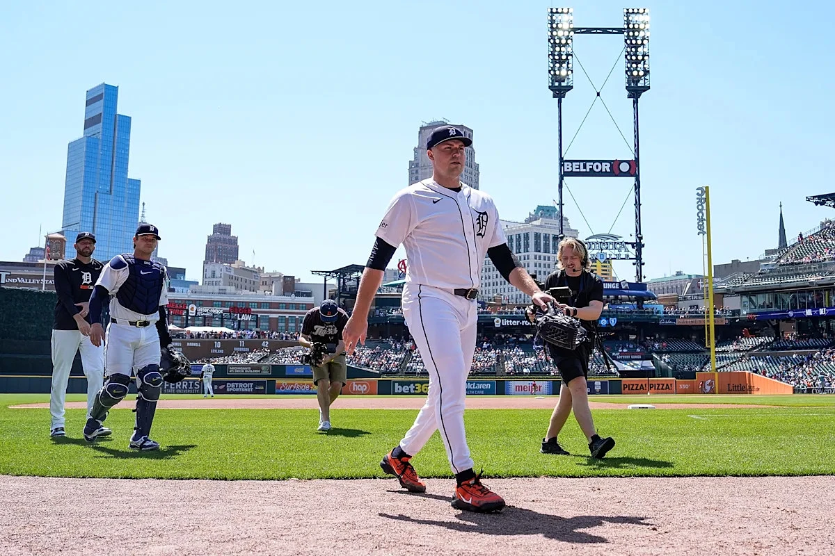 A.J. Hinch on Tarik Skubal injury: 'We're not canceling the season'