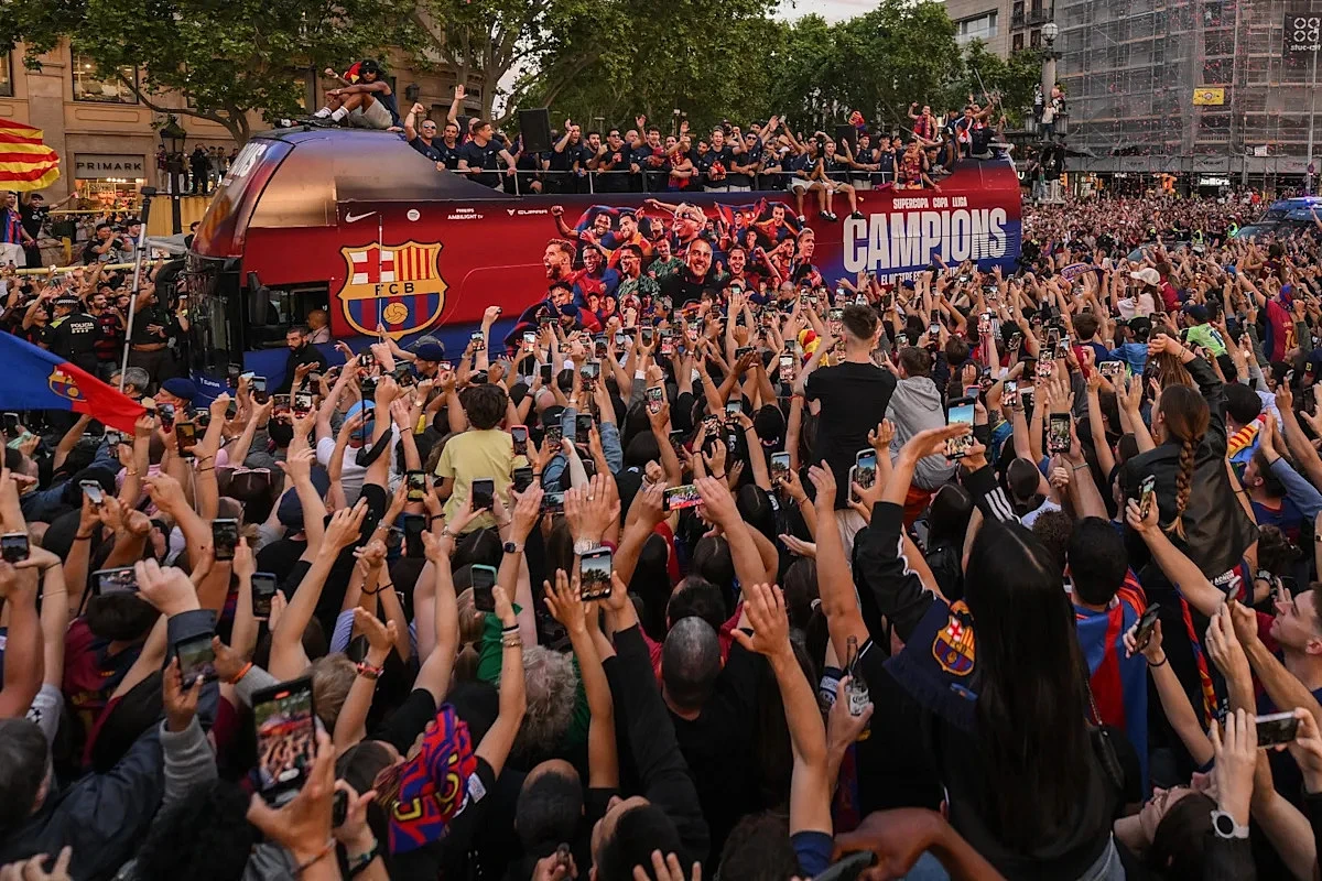 Barcelona delay title celebration notice to keep team focused on Clasico