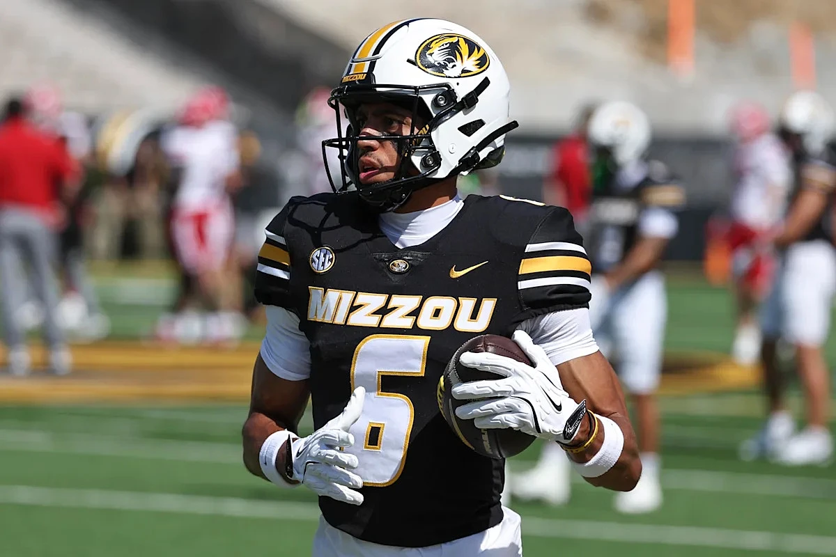 Blue Springs’ Xavier Loyd stands out in tryout, earns deal with Chiefs