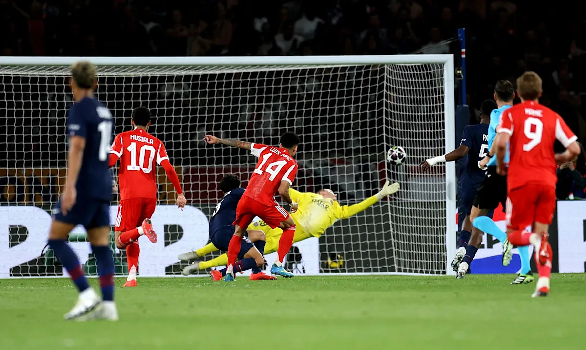Champions League Matchday Preview: Bayern Munich vs. Paris Saint-Germain