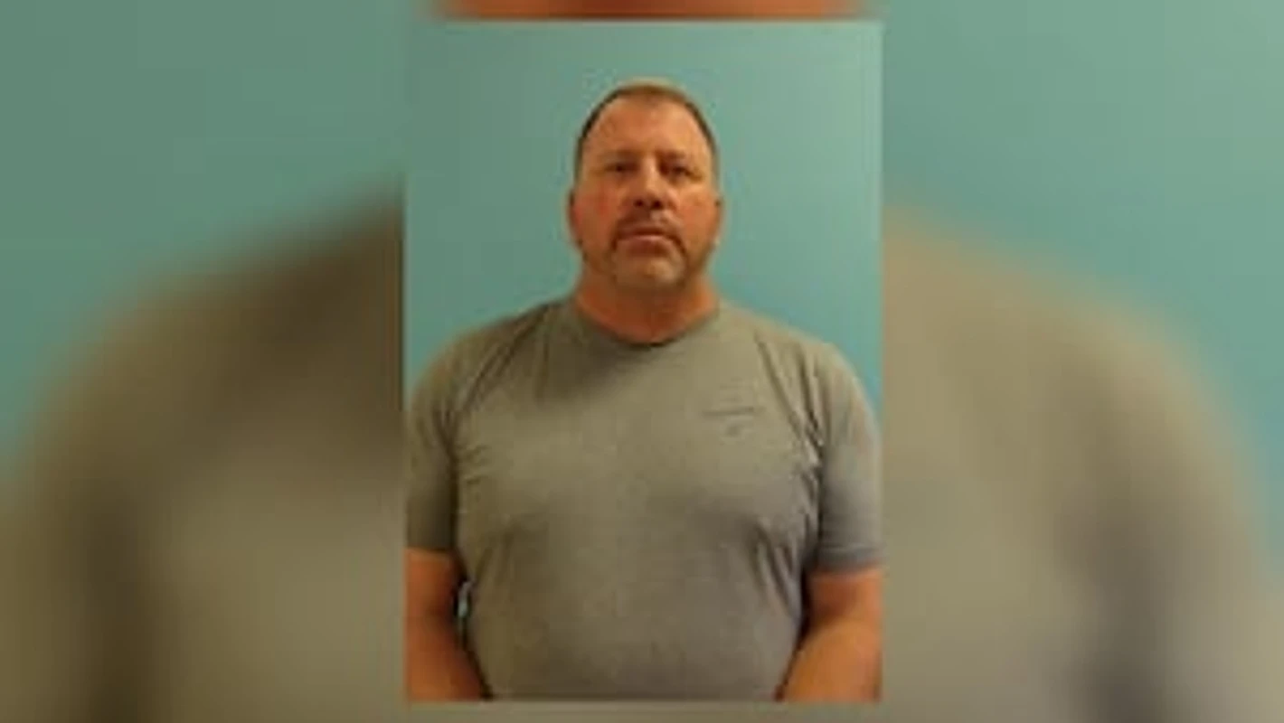 Former Ohio baseball coach charged with rape of child