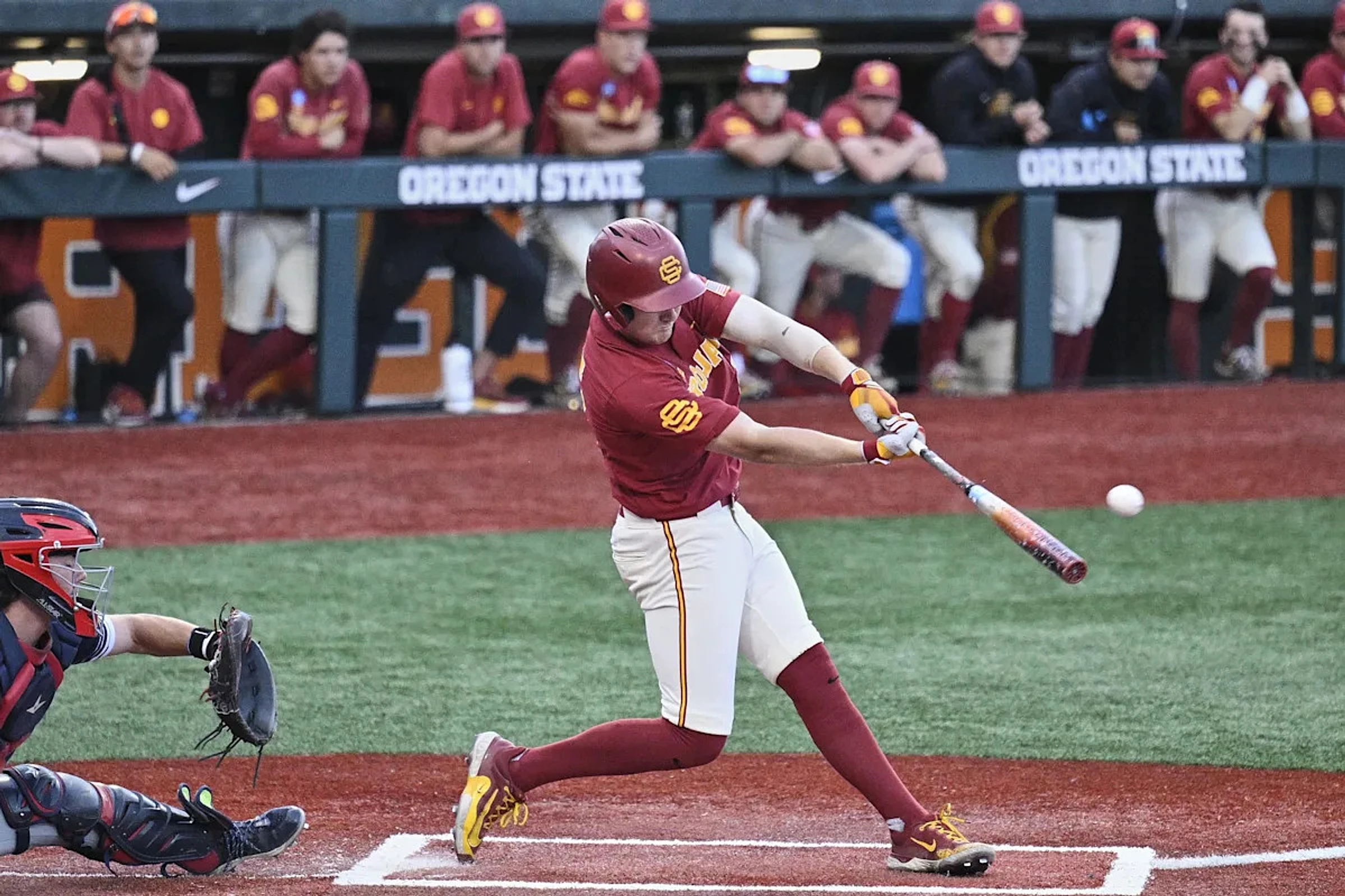 USC baseball rises to No. 16 in USA Today Coaches Poll after sweep
